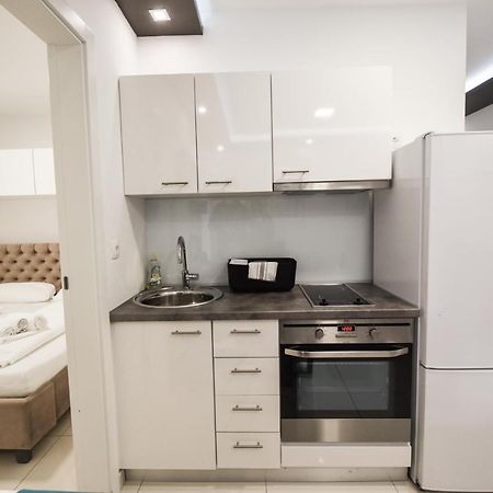 Villa San Antonio-Exclusive Apartments 巴斯卡 外观 照片