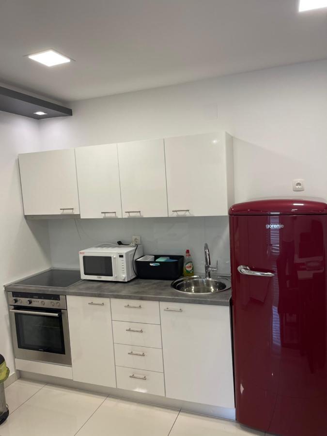 Villa San Antonio-Exclusive Apartments 巴斯卡 外观 照片